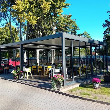 Juras Brize Hotel Ventspils Exterior foto