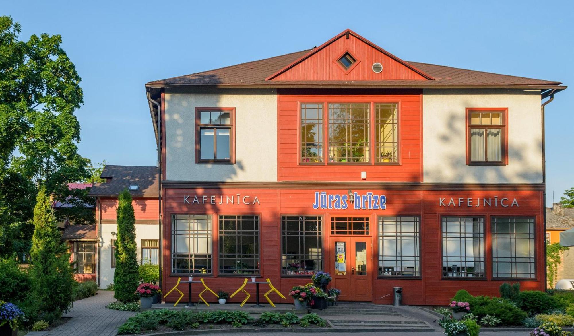 Juras Brize Hotel Ventspils Exterior foto