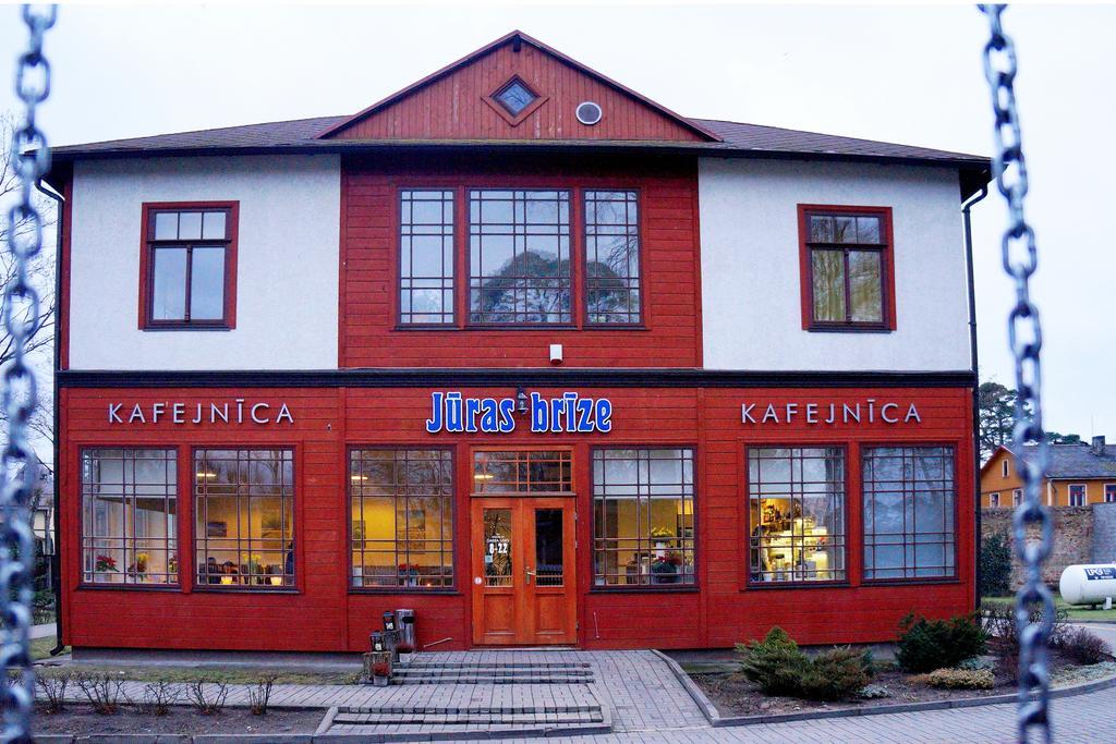 Juras Brize Hotel Ventspils Exterior foto